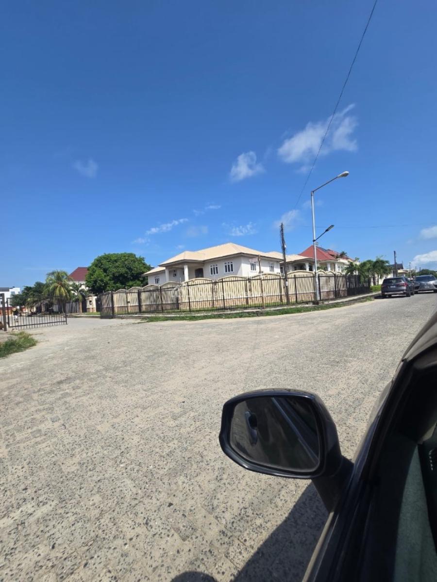 Conner Piece Fully Detached Duplex Setting on 700sqm, Lekki Phase 1, Lekki, Lagos, Detached Duplex for Sale