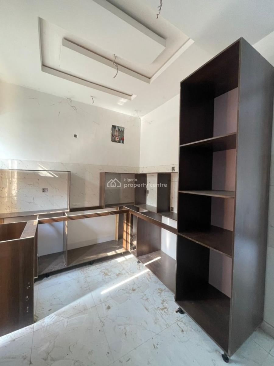 2 Bedroom Terrace Duplex, Olowora, Magodo, Lagos, Terraced Duplex for Sale