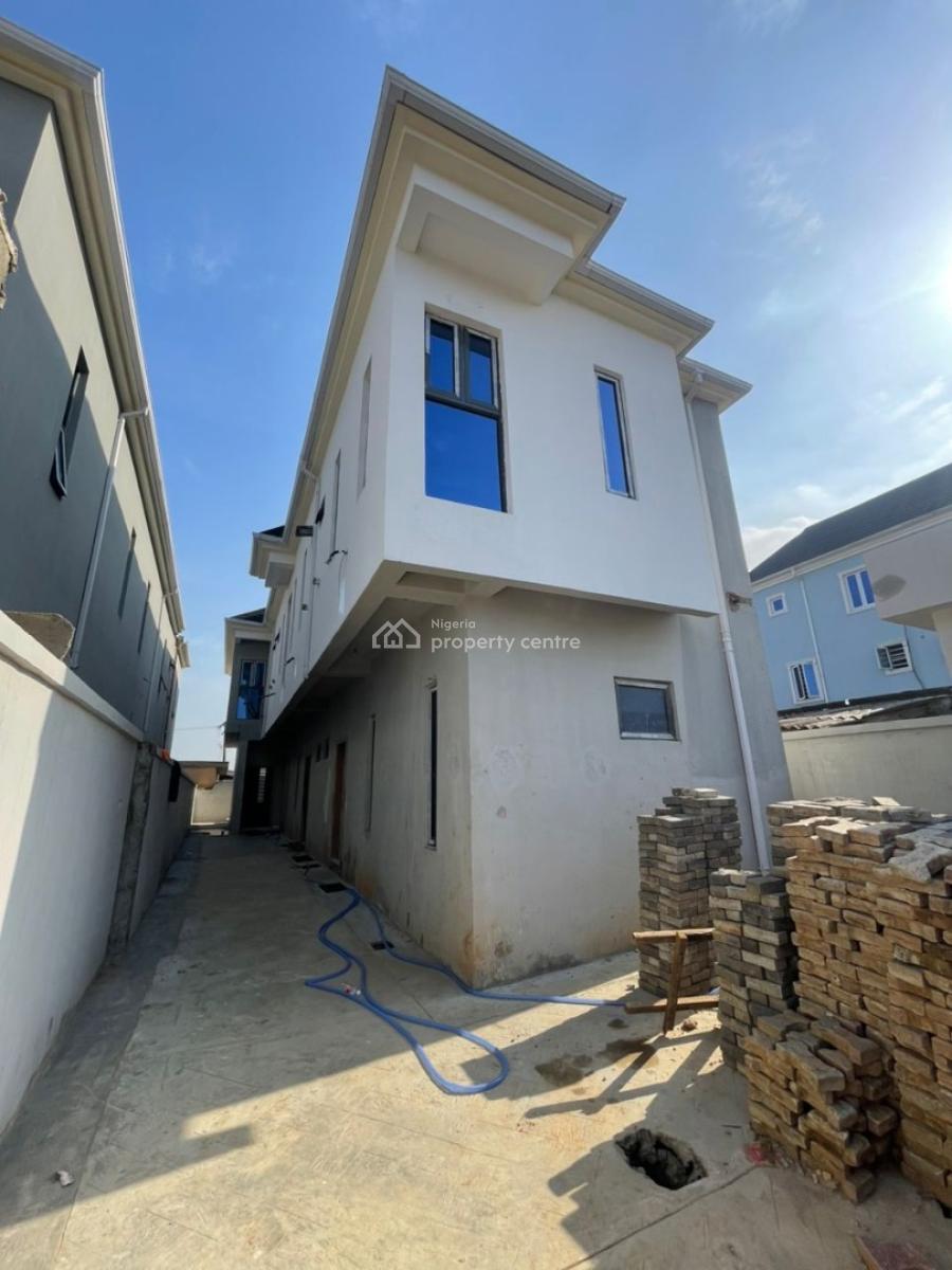 2 Bedroom Terrace Duplex, Olowora, Magodo, Lagos, Terraced Duplex for Sale