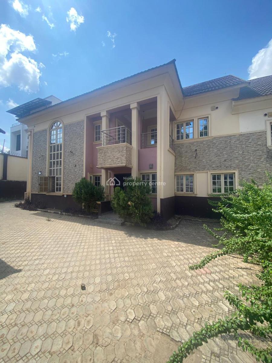 Specious Finished 4-bedroom Semi-detached Duplex with Bq, 7th Avenue, Gwarinpa, Abuja, Semi-detached Duplex for Sale