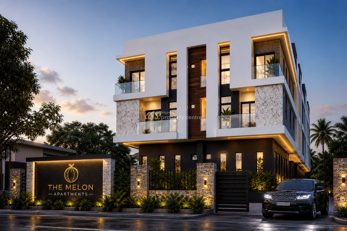Luxury 2bedroom Apartment in The Heart of Lagos, 15-20mins to The Airport, Akowonjo, Alimosho, Lagos, Flat / Apartment for Sale