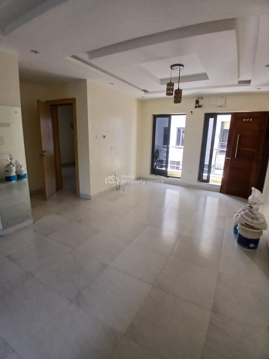 Serviced 2 Bedroom En-suite Flat with an Open Fitted Kitchen, Cooker,, Ikate Elegushi, Lekki, Lagos, Flat / Apartment for Rent