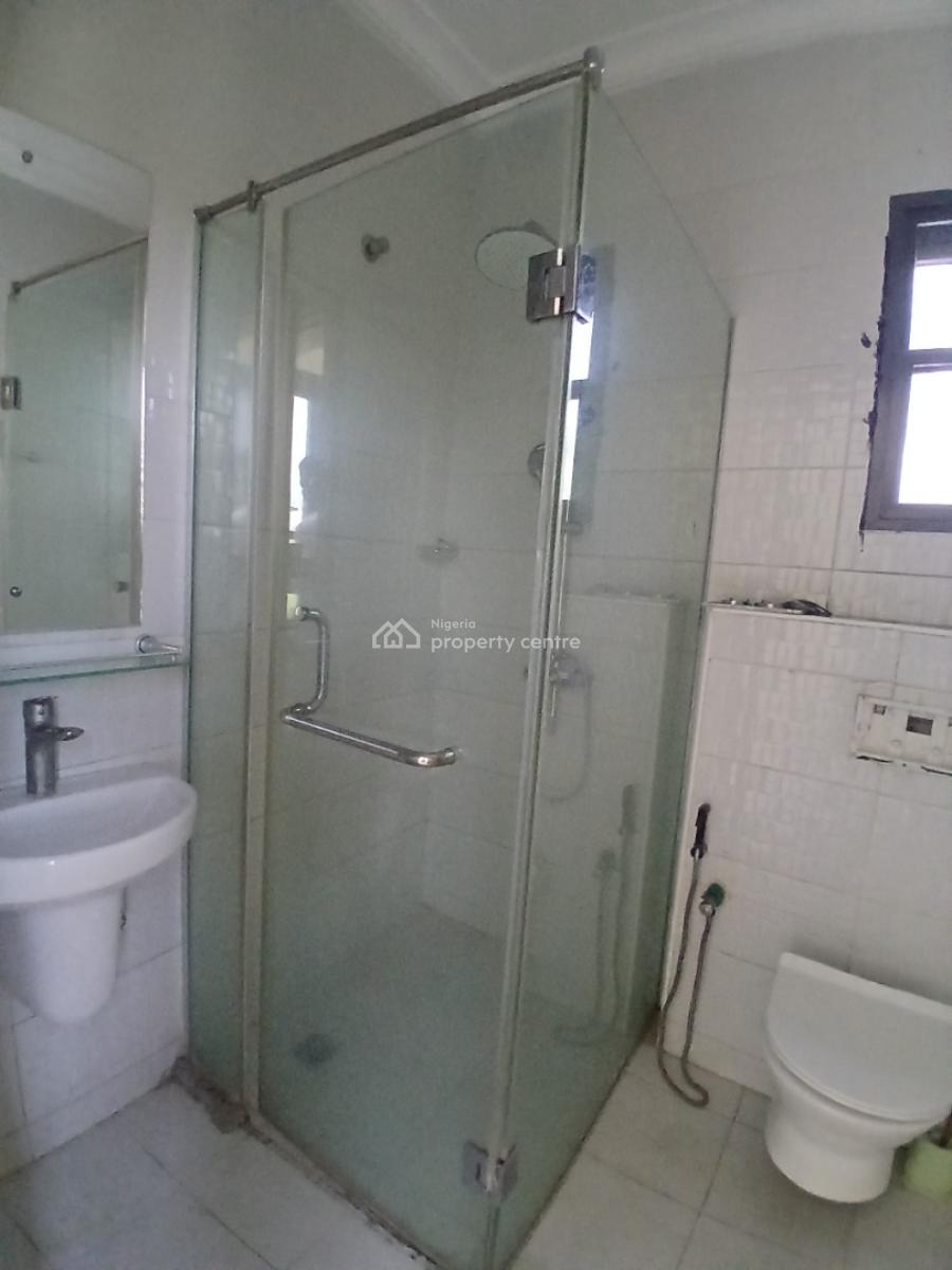 Serviced 2 Bedroom En-suite Flat with an Open Fitted Kitchen, Cooker,, Ikate Elegushi, Lekki, Lagos, Flat / Apartment for Rent