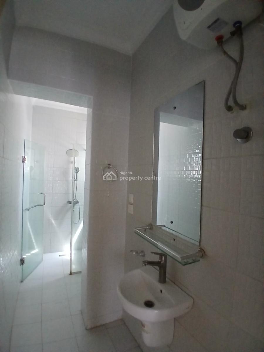 Serviced 2 Bedroom En-suite Flat with an Open Fitted Kitchen, Cooker,, Ikate Elegushi, Lekki, Lagos, Flat / Apartment for Rent