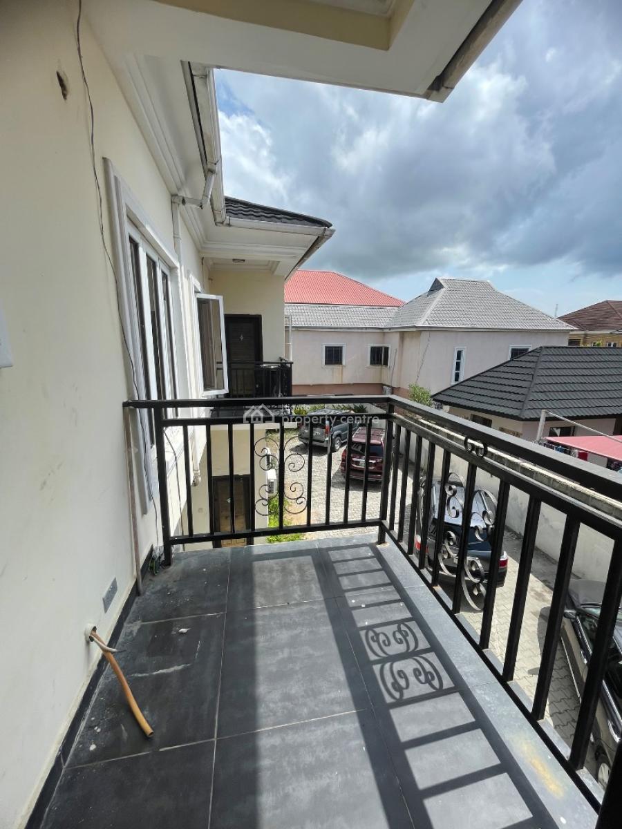 Well Maintained Self Serviced 3 Bedroom Terrace Duplex with Bq, Osapa, Lekki, Lagos, Terraced Duplex for Rent