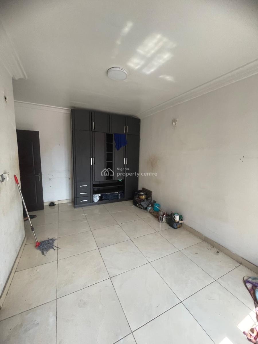 Well Maintained Self Serviced 3 Bedroom Terrace Duplex with Bq, Osapa, Lekki, Lagos, Terraced Duplex for Rent