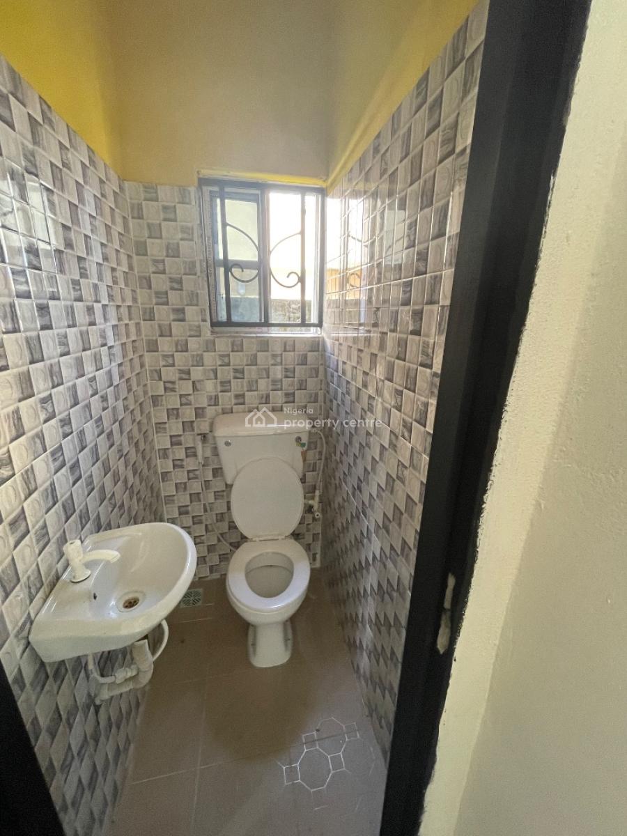 Newly Built Spacious Mini Flat in a Serene Environment, Pero, Ogombo, Ajah, Lagos, Mini Flat (room and Parlour) for Rent