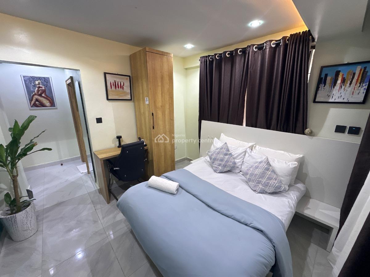 Serene 1 Bedroom in Wuse 2, 3 Sorotona Close, Ademola Adetokunbo, Wuse, Abuja, Mini Flat (room and Parlour) Short Let