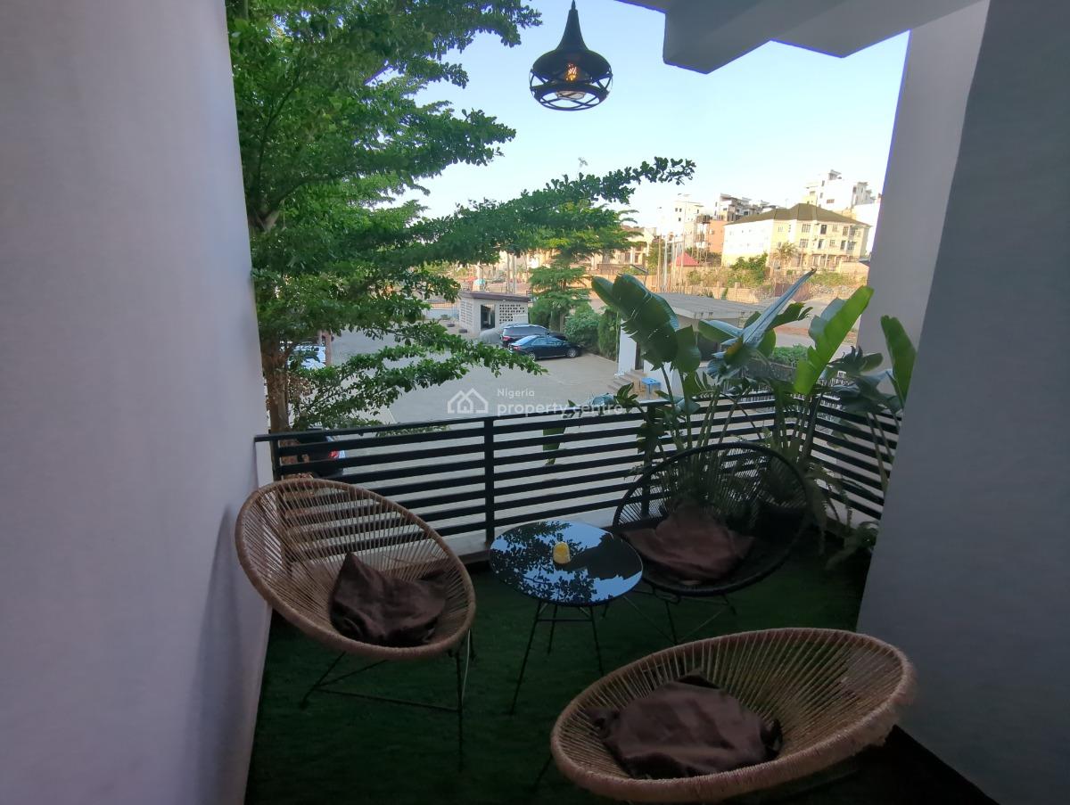 Spacious 2 Bedroom Apartment with Daily Cleaning, 267 Se Asebe Street, Ahmadu Bello Way, Mabushi, Abuja, Flat / Apartment Short Let