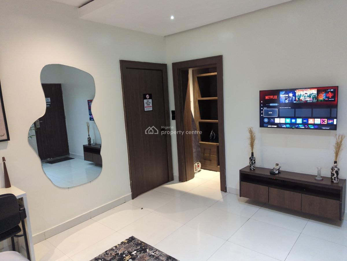 Spacious 2 Bedroom Apartment with Daily Cleaning, 267 Se Asebe Street, Ahmadu Bello Way, Mabushi, Abuja, Flat / Apartment Short Let