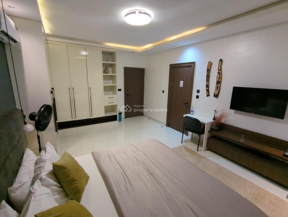Spacious 2 Bedroom Apartment with Daily Cleaning, 267 Se Asebe Street, Ahmadu Bello Way, Mabushi, Abuja, Flat / Apartment Short Let