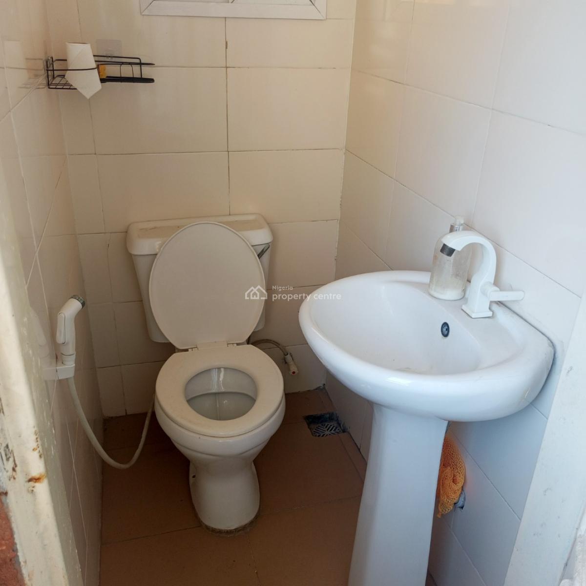 Standard and Spacious Room Selfcon, Ilasan Salem Lekki, Ilasan, Lekki, Lagos, Self Contain (single Rooms) for Rent
