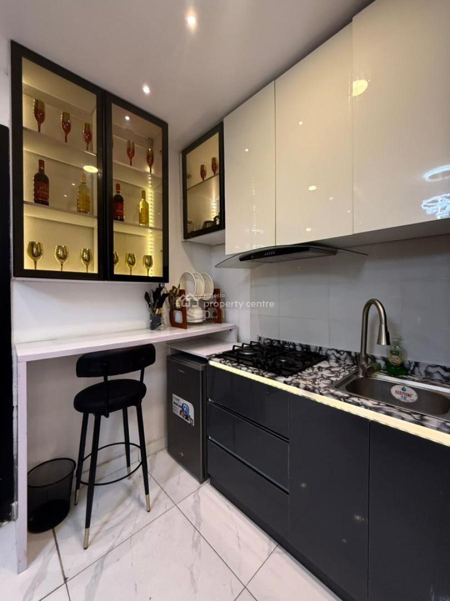 Luxury 1 Bedroom Apartment with Ps5, Ikate, Lekki, Lekki, Lagos, Flat / Apartment Short Let