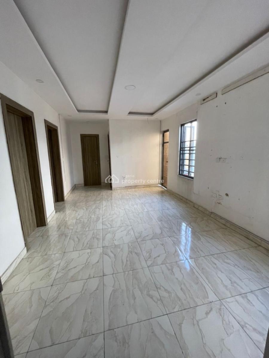 Luxury 2 Bedroom Apartment with Excellent Facilities, Ologolo, Lekki, Lagos, Flat / Apartment for Rent