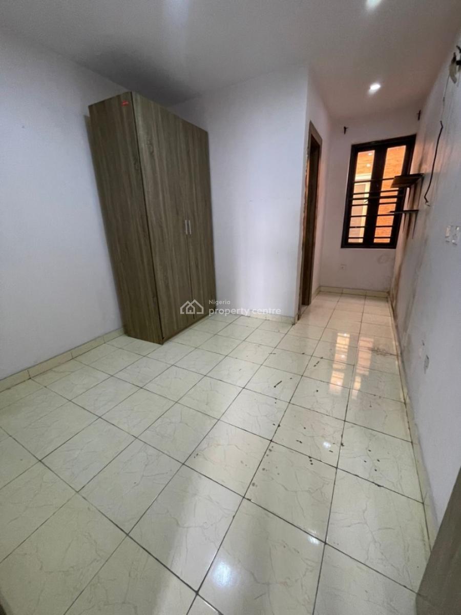 Luxury 2 Bedroom Apartment with Excellent Facilities, Ologolo, Lekki, Lagos, Flat / Apartment for Rent