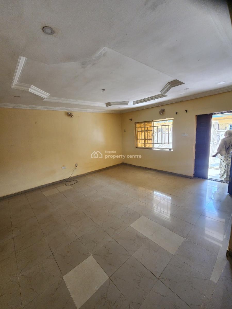 Luxury Two Bedroom Bungalow, Dawaki District, Dawaki, Gwarinpa, Abuja, Flat / Apartment for Rent
