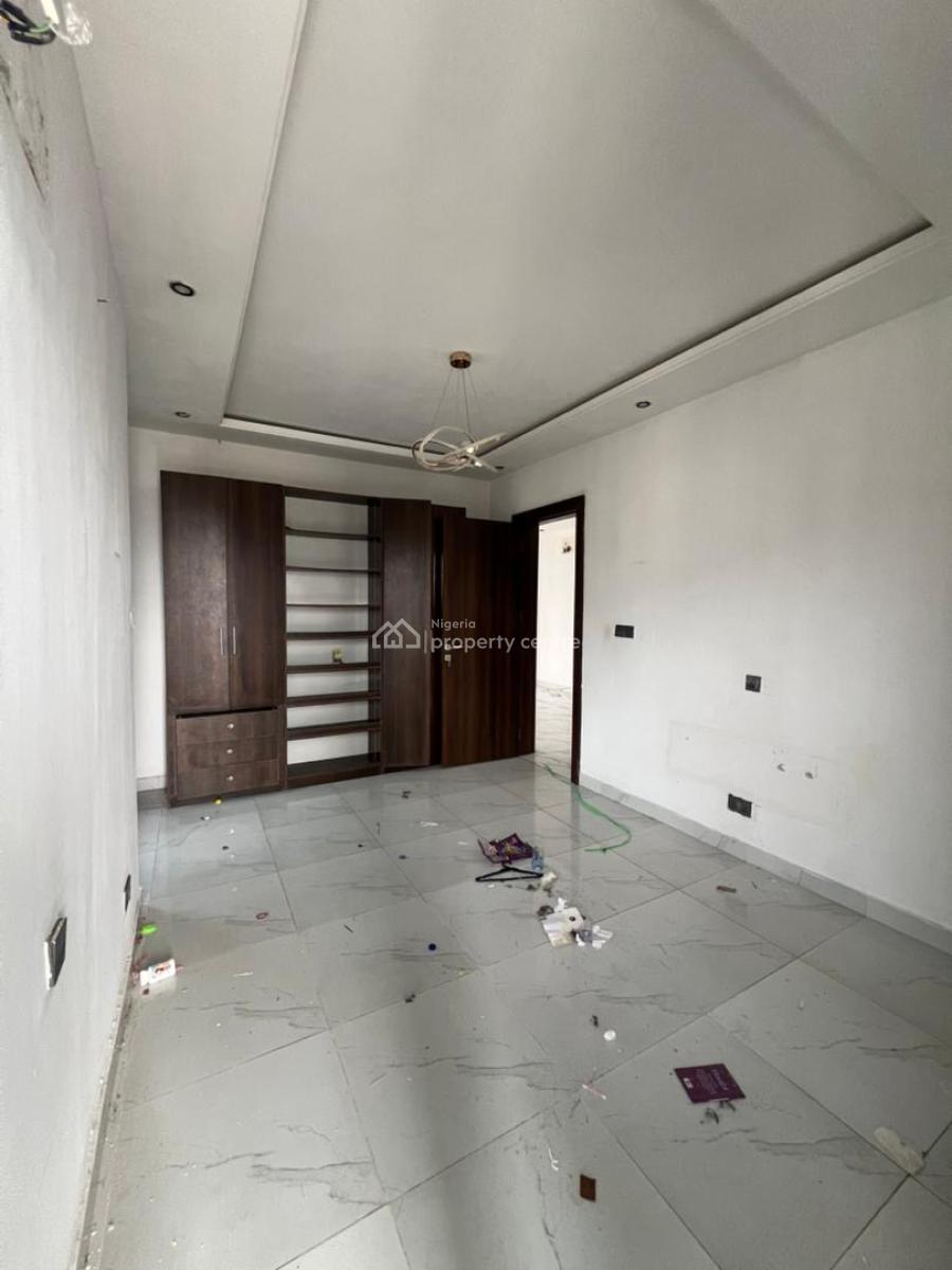 Luxury 2 Bedroom Apartment with Excellent Facilities, Ologolo, Lekki, Lagos, Flat / Apartment for Rent