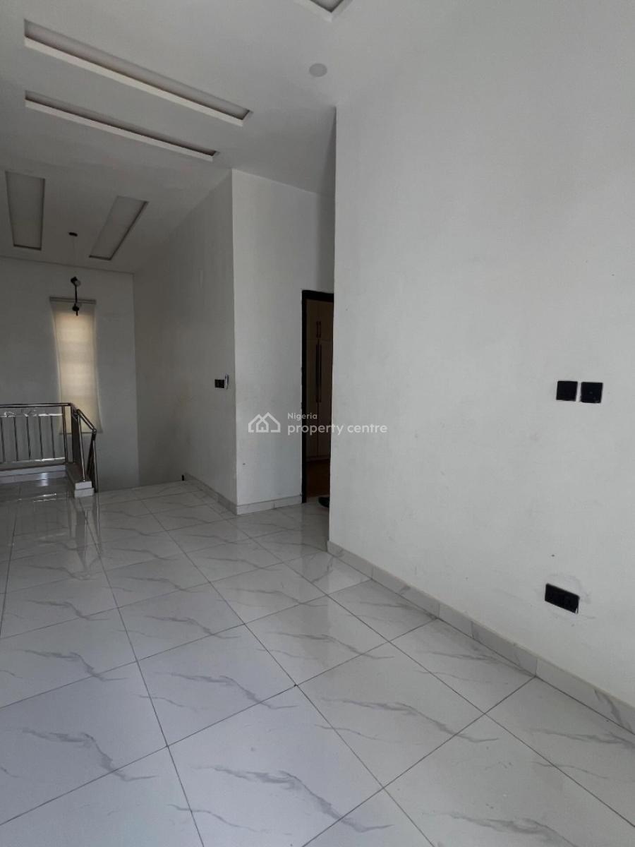 5 Bedroom Fully Detached Duplex with Bq, Ajah, Lagos, Detached Duplex for Rent