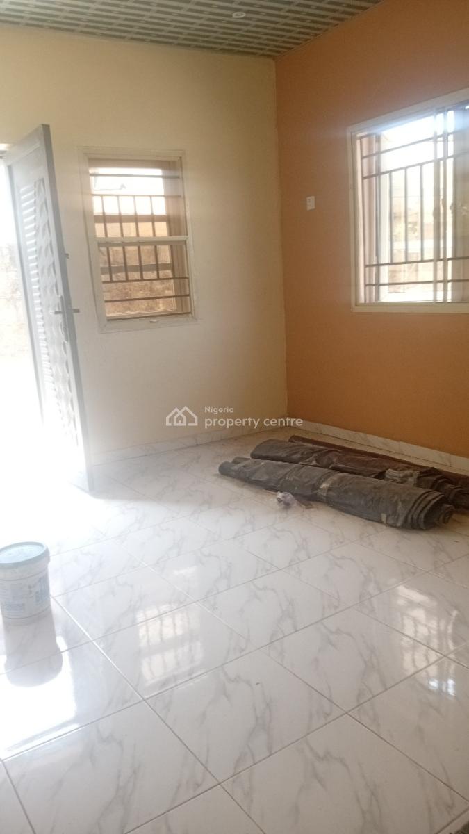 Room and Parlour, Badore, Badore, Ajah, Lagos, Flat / Apartment for Rent