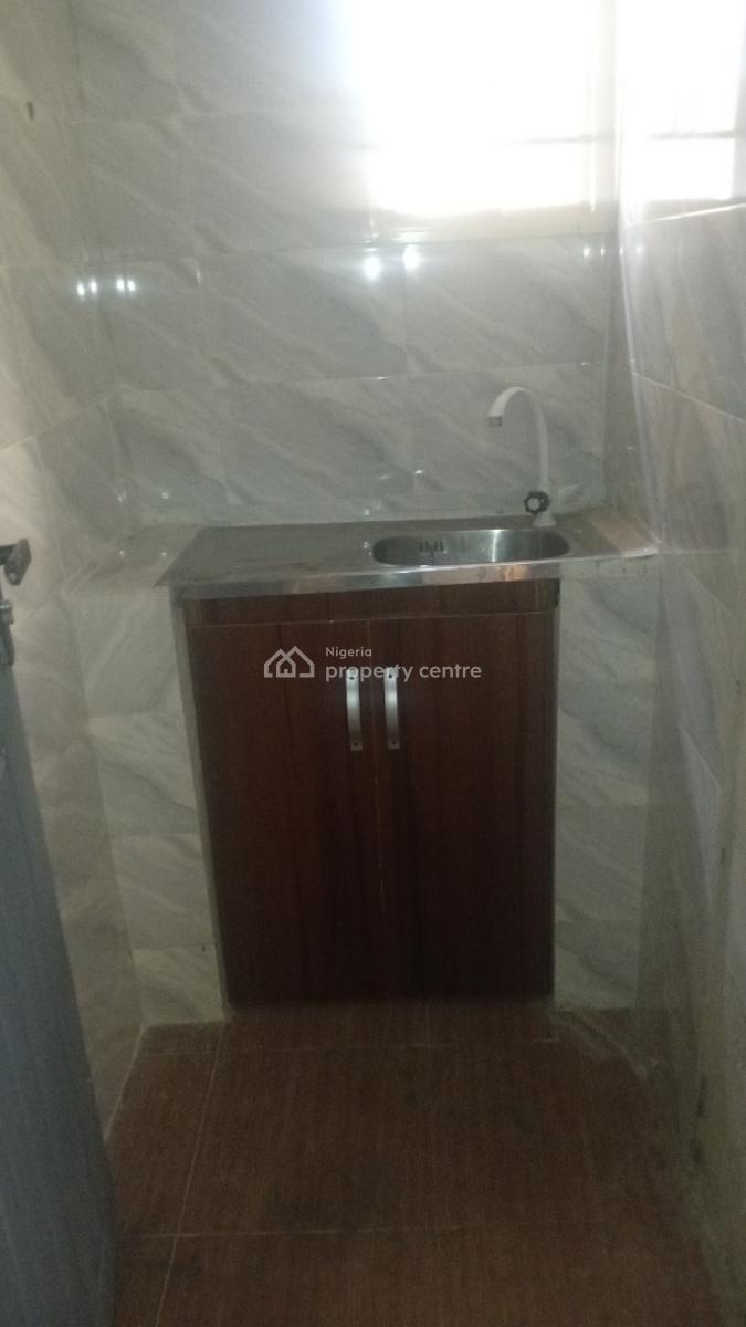 Room and Parlour, Badore, Badore, Ajah, Lagos, Flat / Apartment for Rent