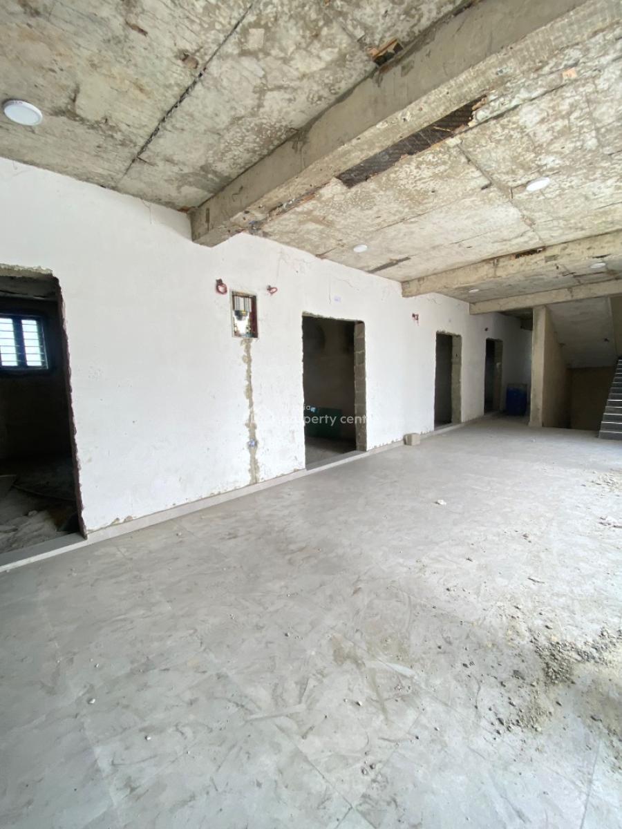 25sqm Shop Space Directly Facing Express, Awoyaya, Ibeju Lekki, Lagos, Shop for Sale