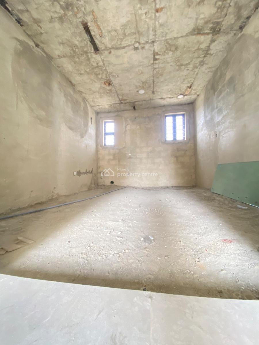25sqm Shop Space Directly Facing Express, Awoyaya, Ibeju Lekki, Lagos, Shop for Sale