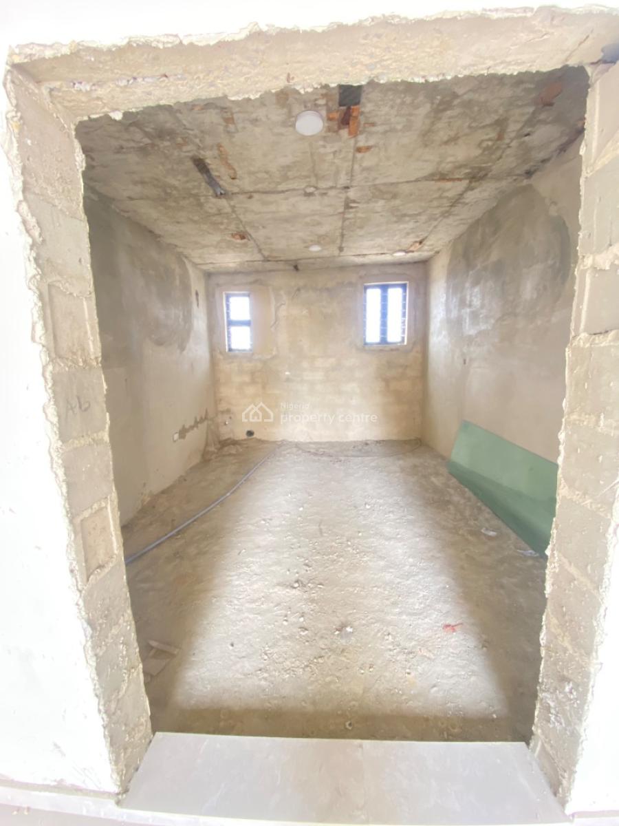 25sqm Shop Space Directly Facing Express, Awoyaya, Ibeju Lekki, Lagos, Shop for Sale