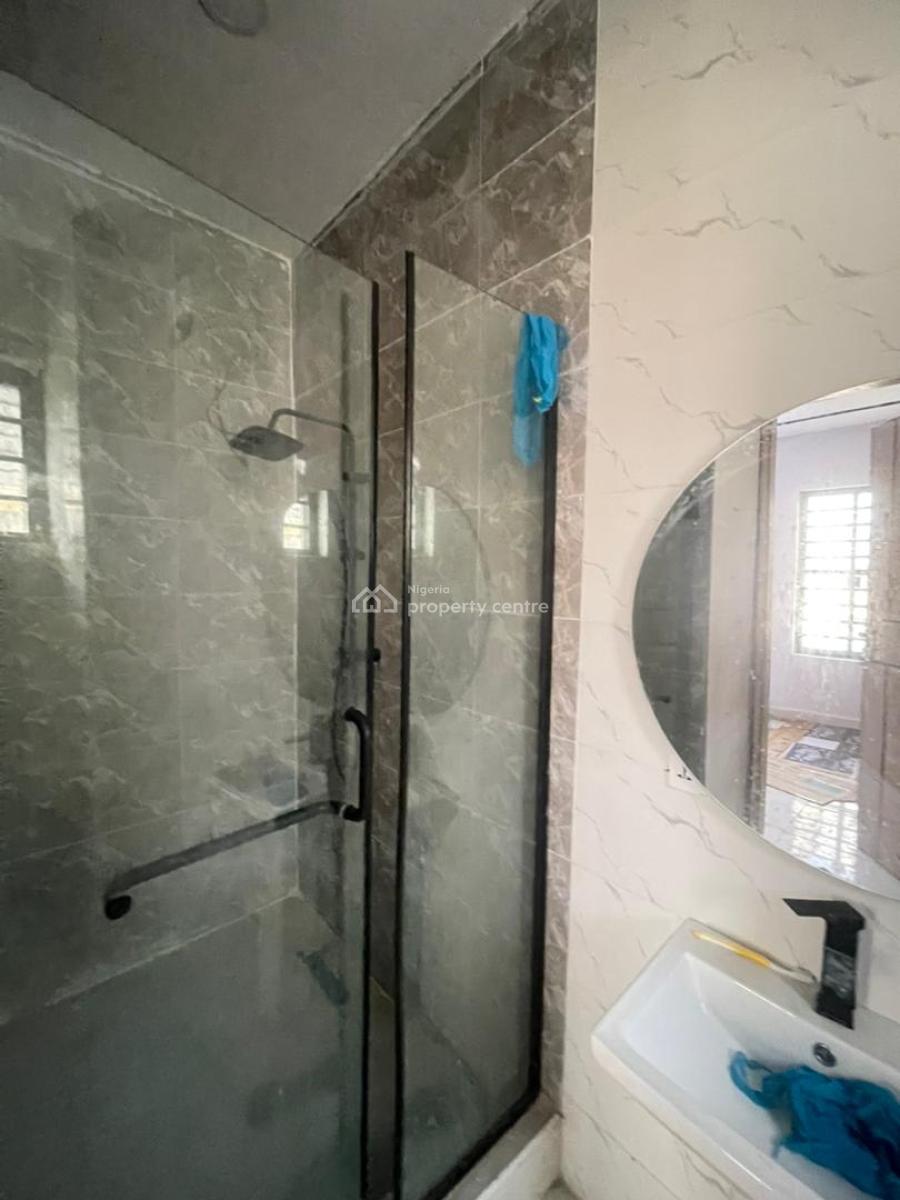 Fully Serviced 2 Bedroom Apartment Newly Built, Ologolo Lekki, Ologolo, Lekki, Lagos, Flat / Apartment for Rent