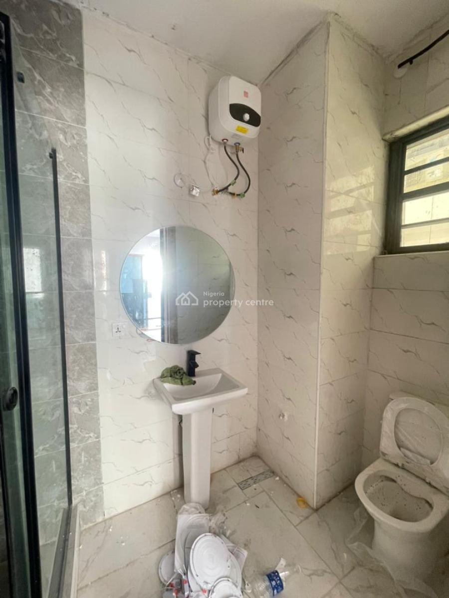 Fully Serviced 2 Bedroom Apartment Newly Built, Ologolo Lekki, Ologolo, Lekki, Lagos, Flat / Apartment for Rent