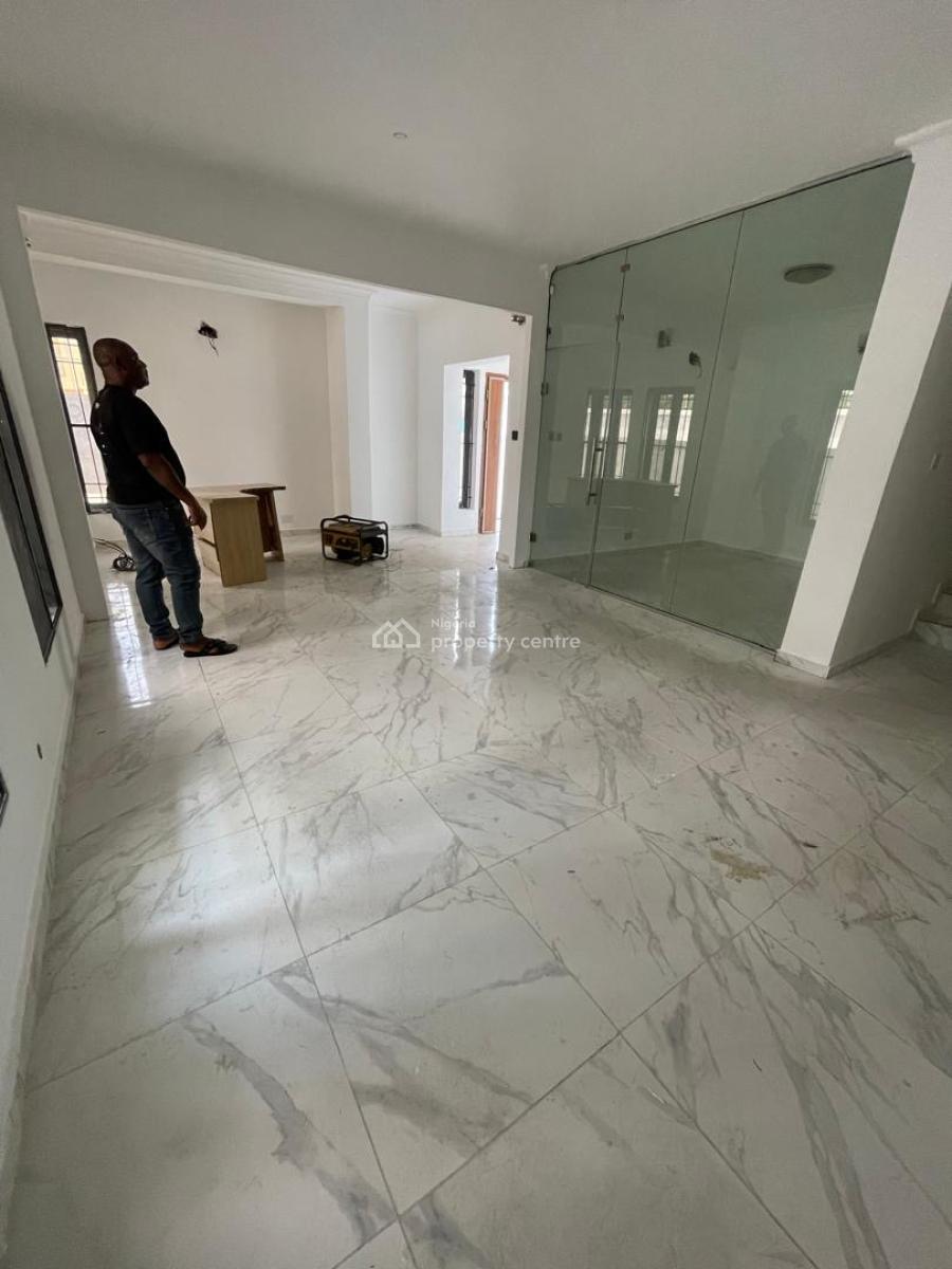4 Bedroom, Off Admiralty Way, Lekki Phase 1, Lekki, Lagos, Detached Duplex for Rent