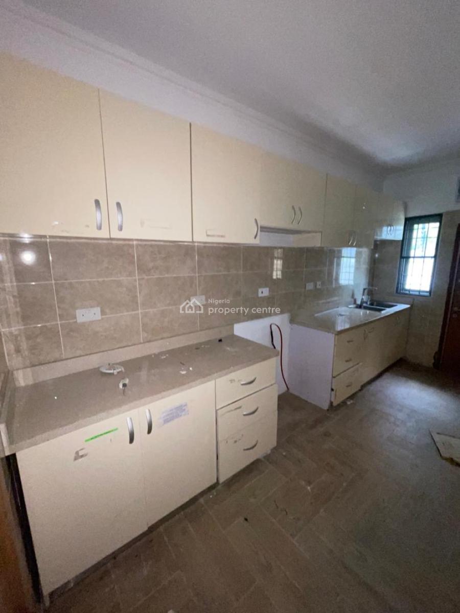 4 Bedroom, Off Admiralty Way, Lekki Phase 1, Lekki, Lagos, Detached Duplex for Rent