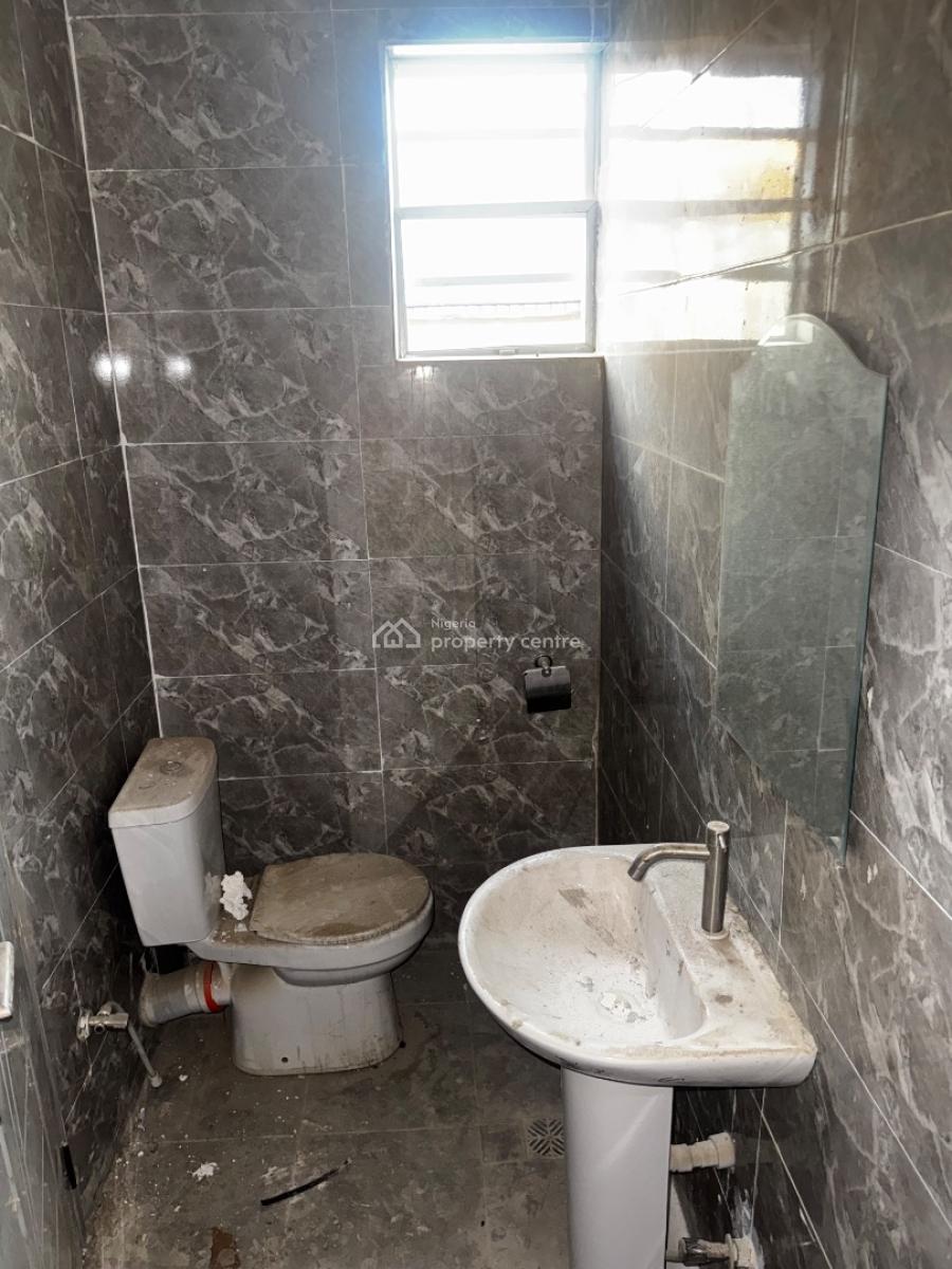 Newly Built & Massively Spacious 3-bedroom Apartment (upstairs), Ogombo, Ajah, Lagos, Flat / Apartment for Rent