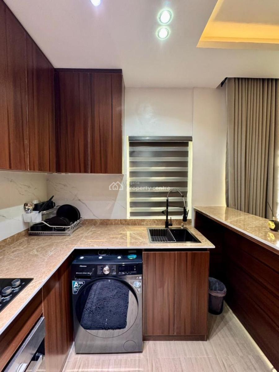 Luxury 2 Bedroom Apartment with Ps5 and Slight Beach View, Ikate, Lekki, Lekki, Lagos, Flat / Apartment Short Let