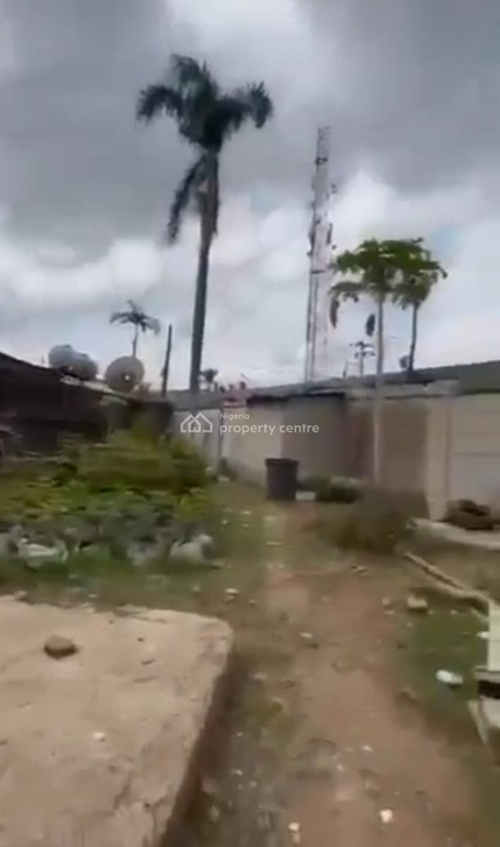 Sitting on *823sqm Demolishable 7 Bedroom,  Duplex, Ikeja Gra, Ikeja, Lagos, Detached Duplex for Sale