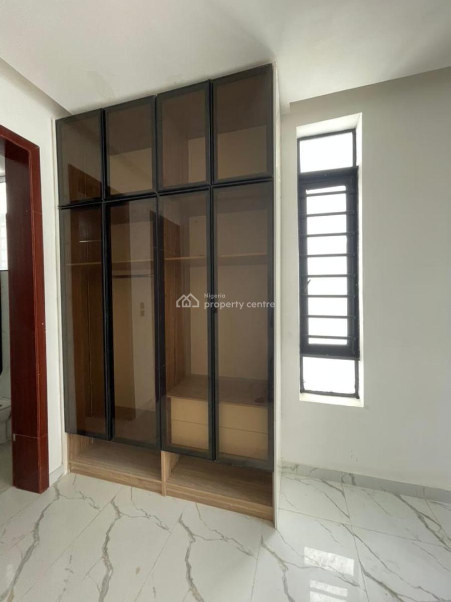 Exquisite 4 Bedroom Detached Home with Private Pool, Situated in a Secure and Highly Sought-after Area, Lekki, Lagos, Detached Duplex for Sale