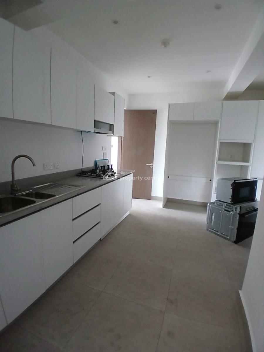 2, Lekki Phase 1, Lekki, Lagos, Flat / Apartment for Rent