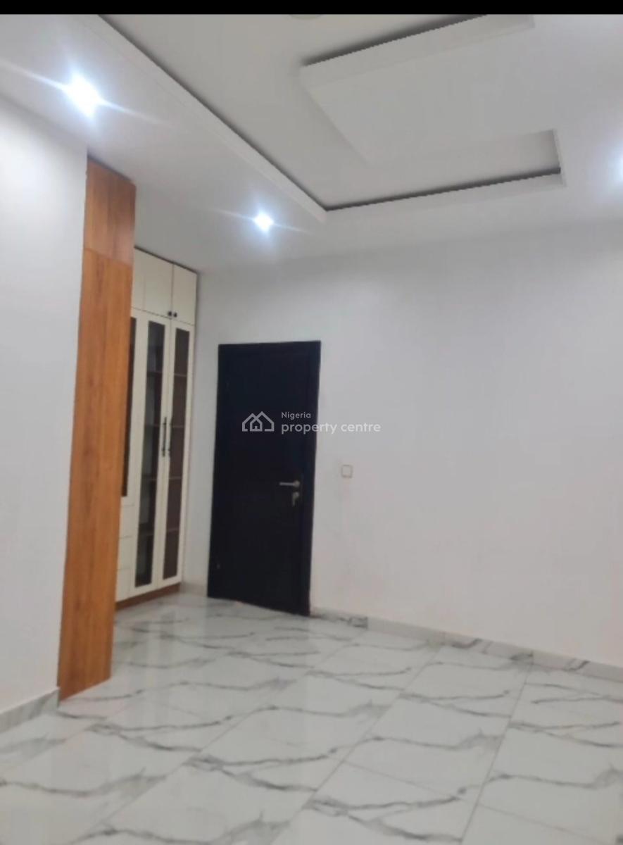 4 Bedroom with a Bq, Ikeja Gra, Ikeja, Lagos, Flat / Apartment for Sale