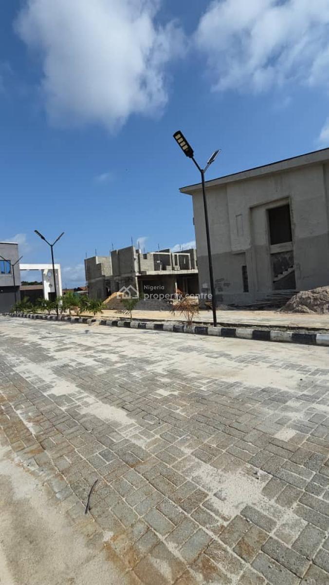 Massive 1 Bedroom in a Serene Secured Environment, Ibeju Lekki, Gando-oloja, Behind Ibeju Lekki Local Government Secretariat!, Ibeju Lekki, Lagos, Mini Flat (room and Parlour) for Sale