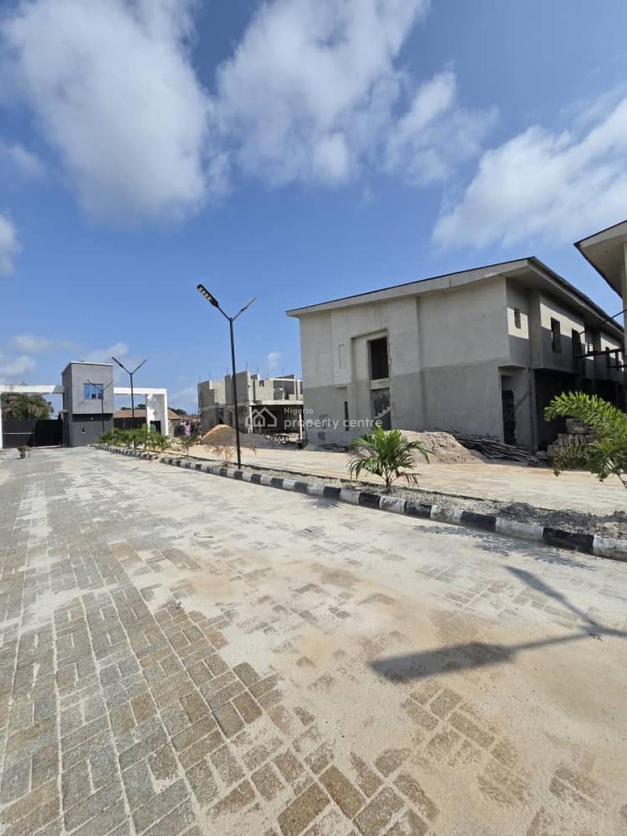 Massive 1 Bedroom in a Serene Secured Environment, Ibeju Lekki, Gando-oloja, Behind Ibeju Lekki Local Government Secretariat!, Ibeju Lekki, Lagos, Mini Flat (room and Parlour) for Sale