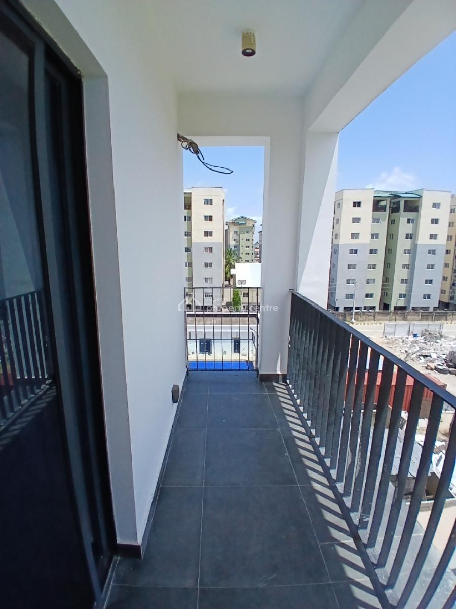 2, Lekki Phase 1, Lekki, Lagos, Flat / Apartment for Sale