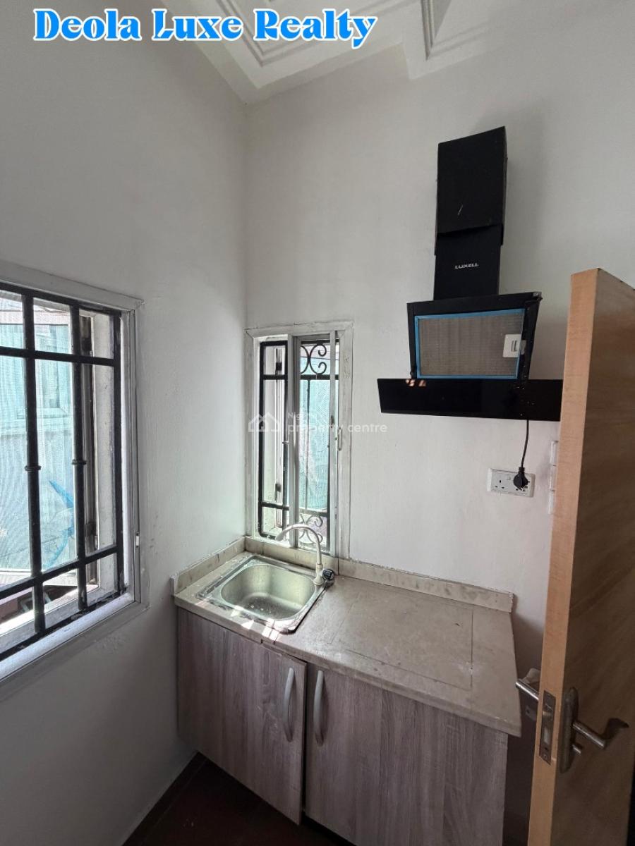 a Super and Spacous Studio Apartment, Off Freedom Way, Ikate, Lekki, Lagos, Self Contain (single Rooms) for Rent