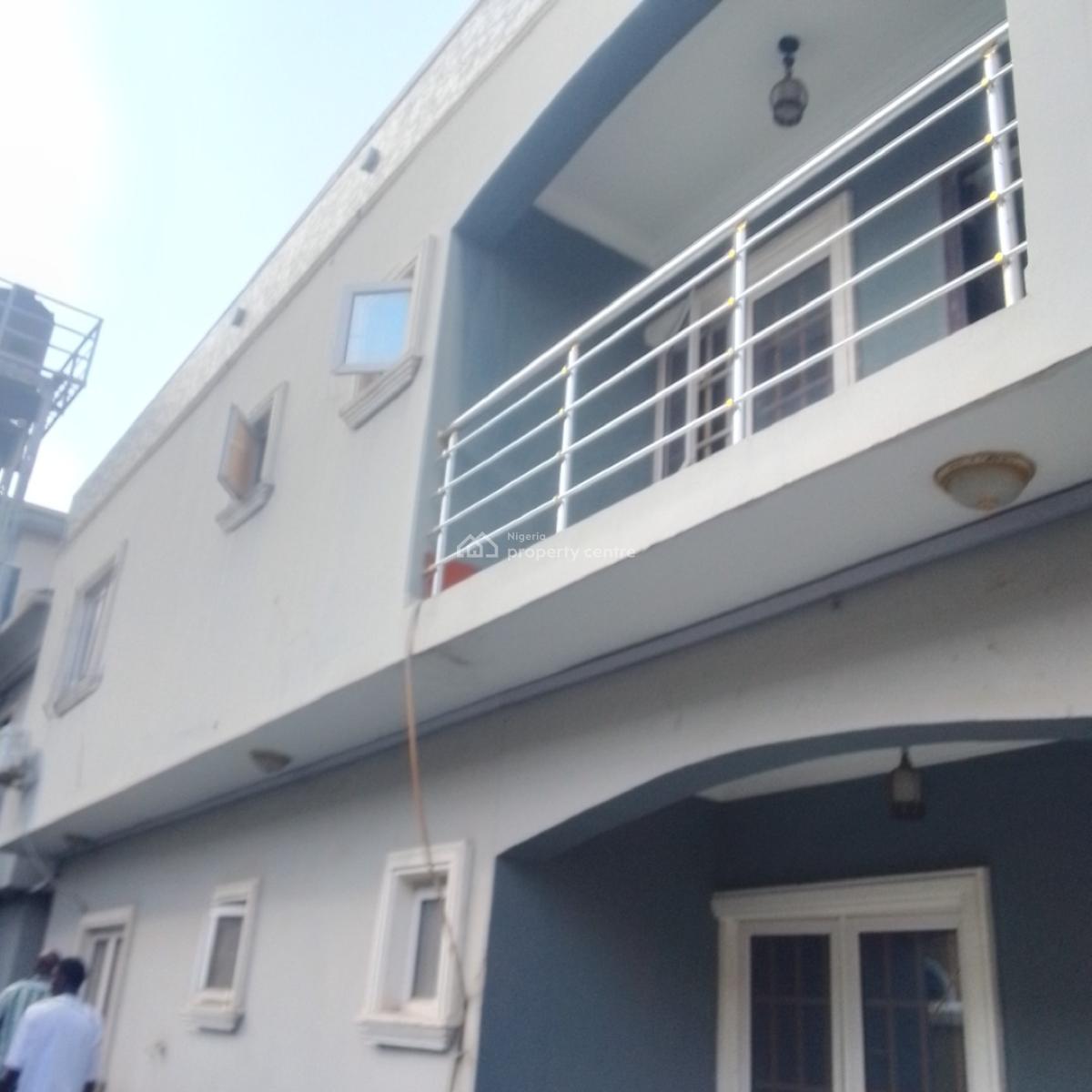 Relatively New and Service 3bed. with Bq at Ikeja, Ikeja. Awuse  Estate Ikeja, Ikeja, Lagos, Flat / Apartment for Rent