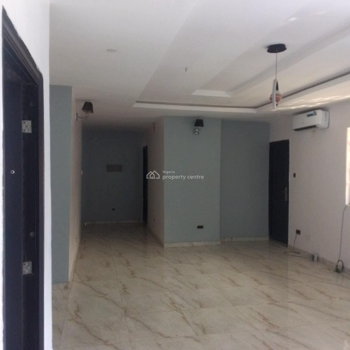 Relatively New and Service 3bed. with Bq at Ikeja, Ikeja. Awuse  Estate Ikeja, Ikeja, Lagos, Flat / Apartment for Rent