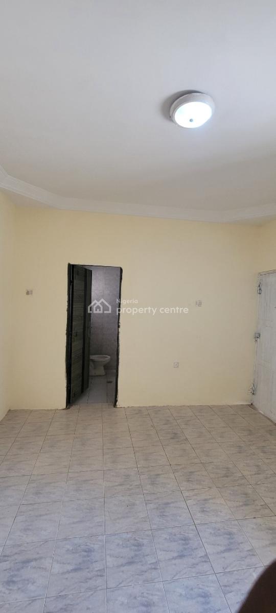 4-bedroom + Bq Semi-detached Duplex, Kado, Abuja, House for Rent