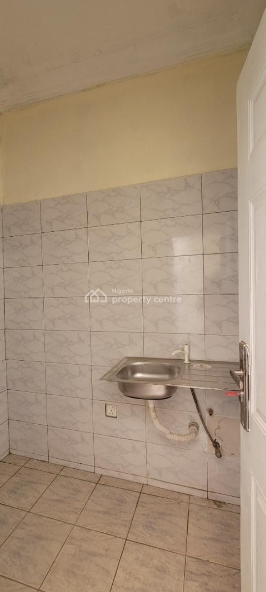 4-bedroom + Bq Semi-detached Duplex, Kado, Abuja, House for Rent