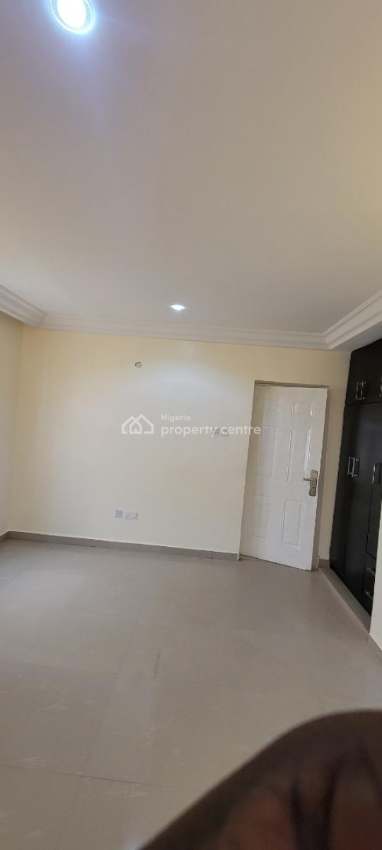 4-bedroom + Bq Semi-detached Duplex, Kado, Abuja, House for Rent