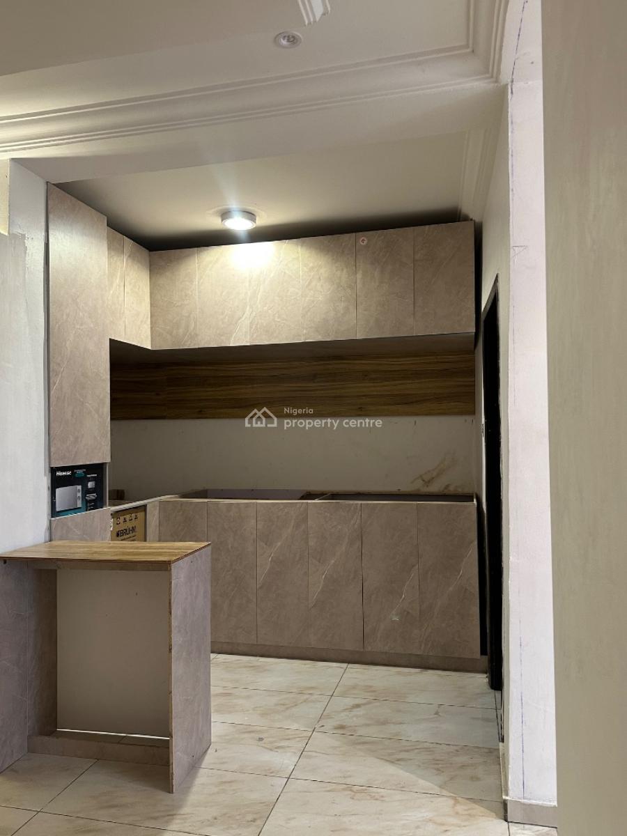 Mini Flat, Ilasan, Ikate, Lekki, Ikate, Lekki, Lagos, Mini Flat (room and Parlour) Short Let
