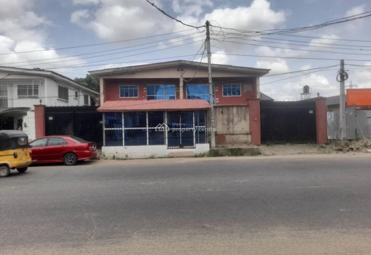 Commercial Property on 881sqm Land Directly Facing The Road, Directly on Isolo Road, Okota, Isolo, Lagos, Commercial Property for Sale