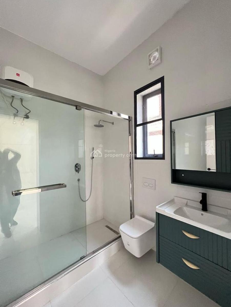 Fully Detached 7 Bedroom with 2 Rooms Bq, Pinnock Beach Estate, Lekki, Lagos, Semi-detached Duplex for Sale