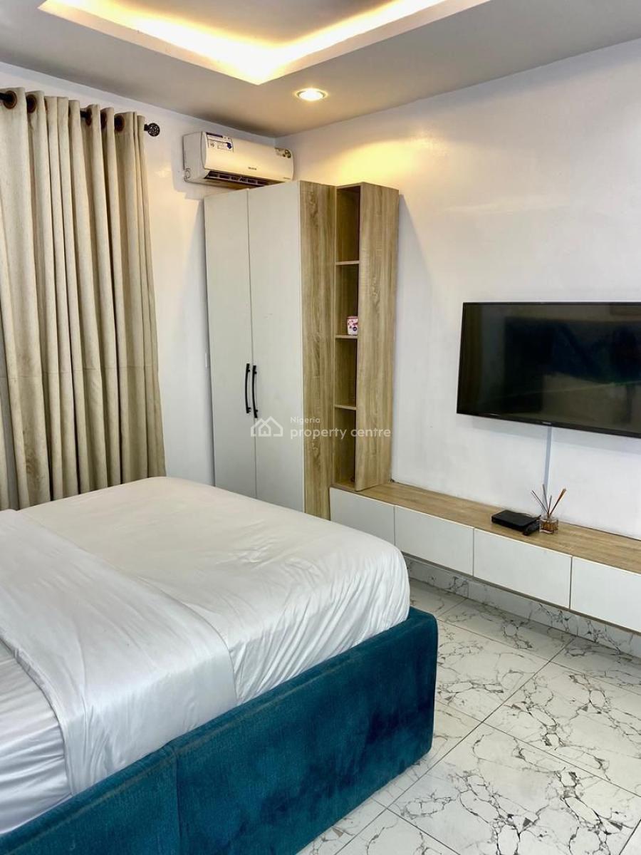 Beautiful 2 Bedroom Apartment with Snookerboard,ps5 & Tennis, Opposite Eko Hotel, Victoria Island (vi), Lagos, Flat / Apartment Short Let